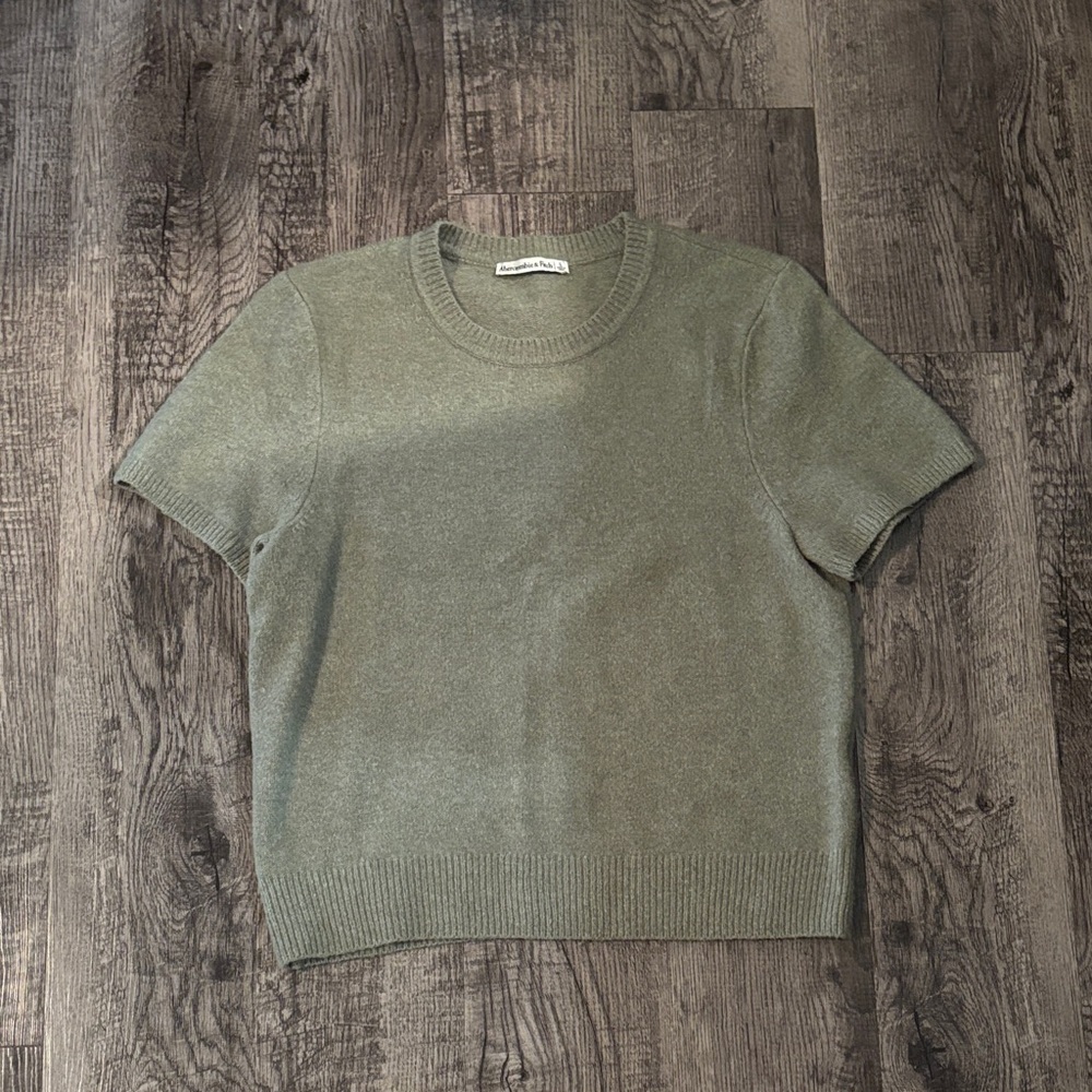 Abercrombie & Fitch Short-Sleeve Sweater Tee - Green - Size Large